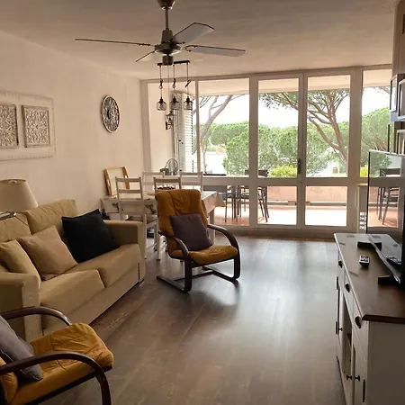 Apartament Politur *